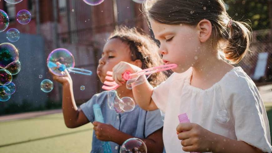 Idee gadget per bambini: accessori sicuri e divertenti