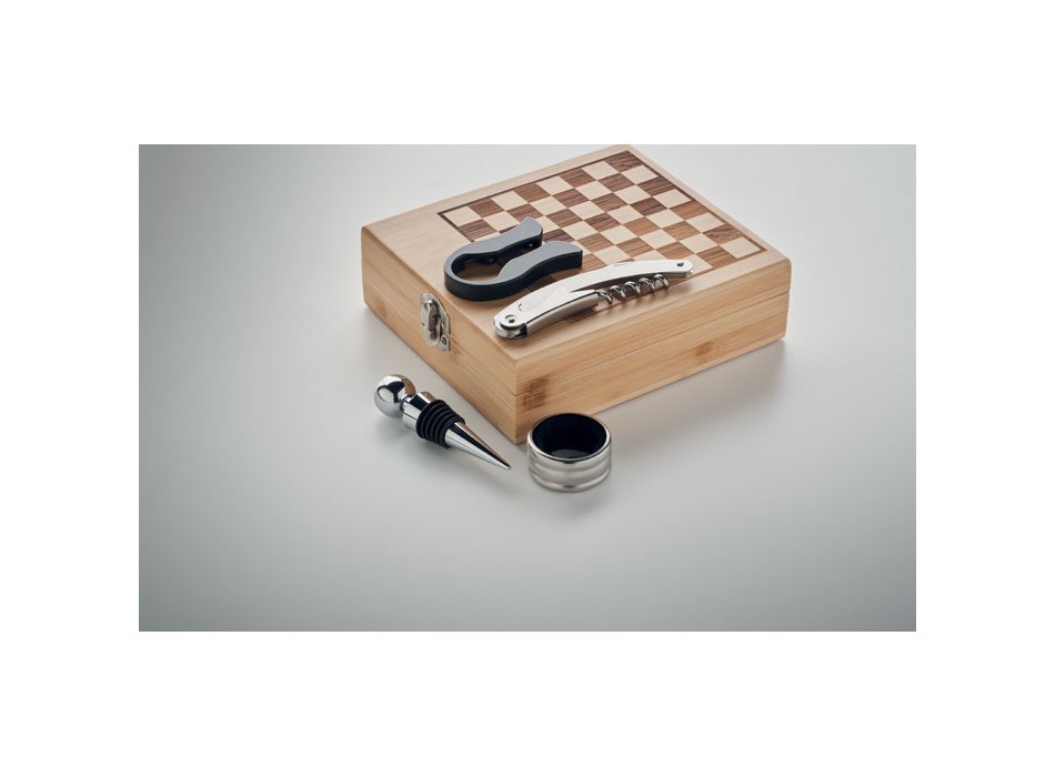 CHESSET - Set da vino con scacchiera FullGadgets.com