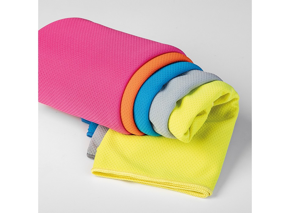 ICE TOWEL FullGadgets.com