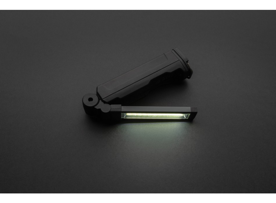 Luce da lavoro Gear X in rPlastica ricaricabile USB FullGadgets.com