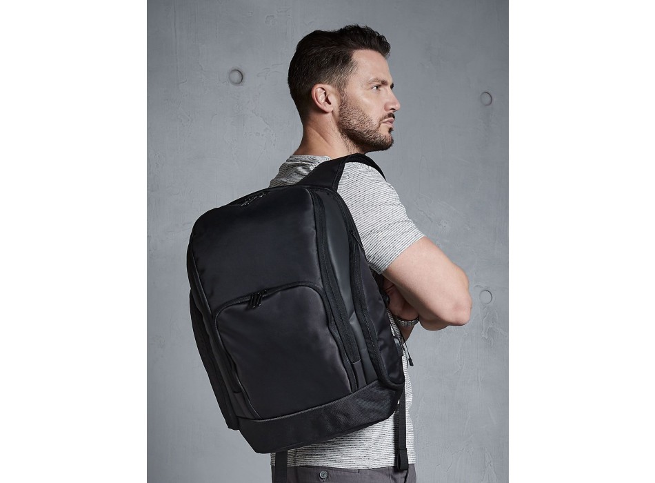 Pro-Tech Charge Backpack FullGadgets.com