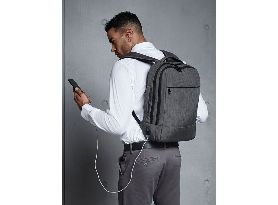 Q-Tech Charge Convertible Backpack FullGadgets.com